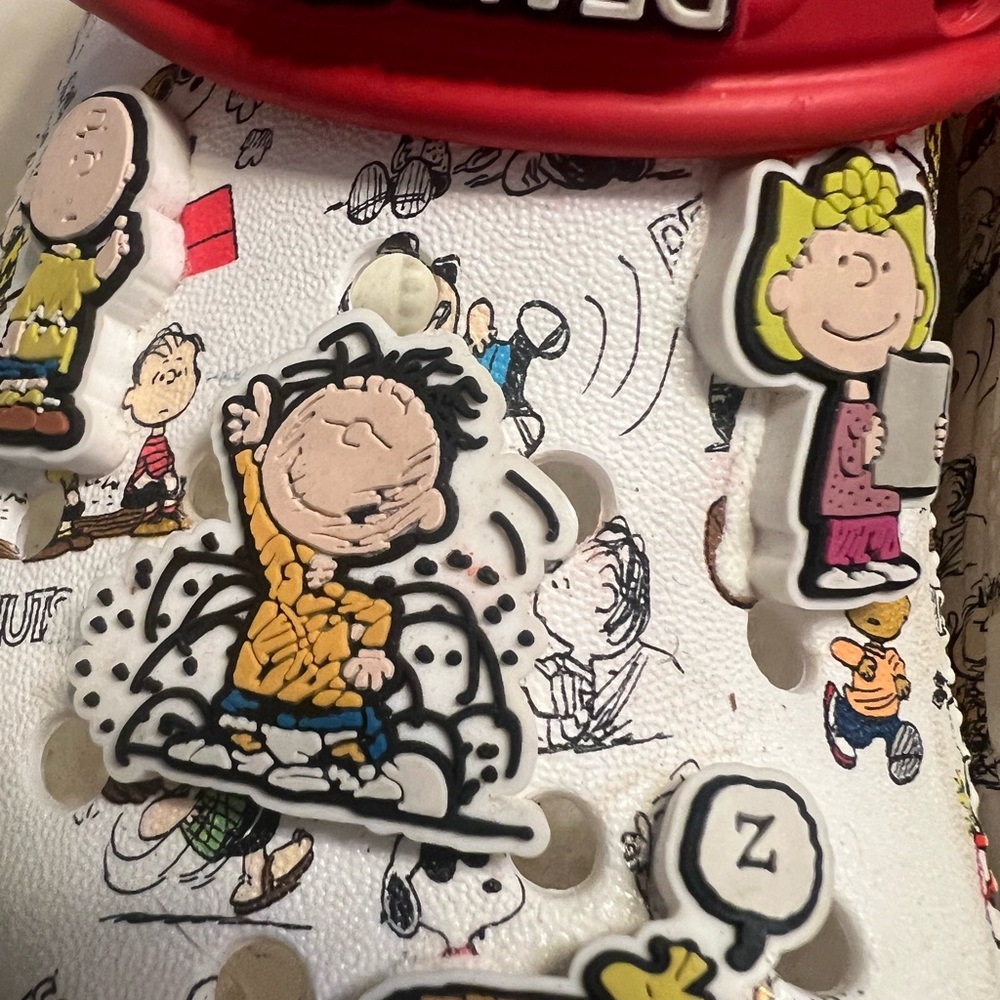 Peanuts kids Croc Clogs size J1 - Picture 5 of 13